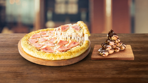 Pizza con borde de queso + complemento en Dominos